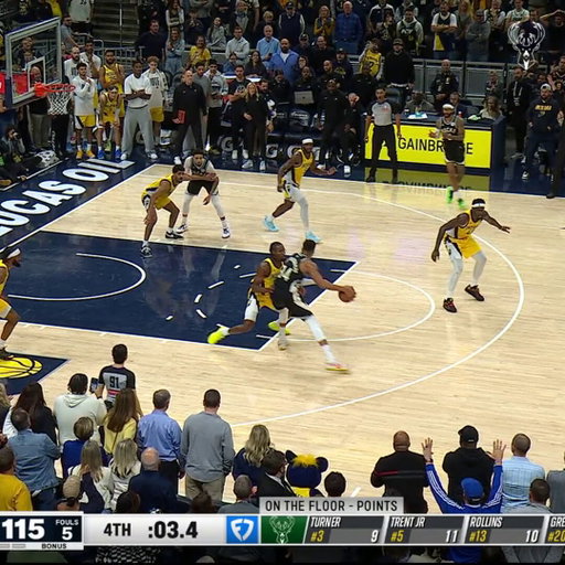 GIANNIS HITS THE GAME WINNER AT THE BUZZER! 