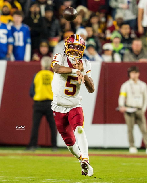 Prayers up for Jayden Daniels and a speedy recovery 