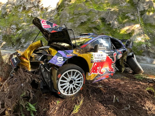 Over and out for Josh McErlean &amp; Eoin Treacy on SS3 ❌

#WRC | #RallyJapan 🇯🇵 