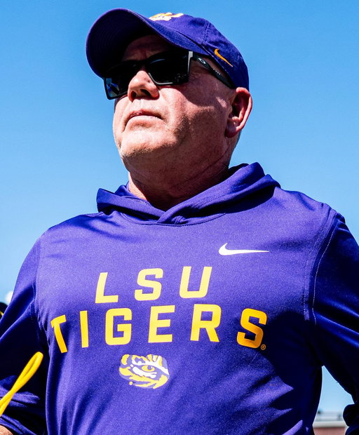Brian Kelly's lawyers have told LSU he wants his full $53M buyout, the second-largest in college football history.

Kelly rejected two separate settlement offers of $25M and $30M, per @theadvocateno. 