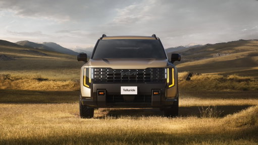 The all-new Kia Telluride X-Pro.

A confident evolution of boldness.
Boxy silhouette, vertical light, and strength refined with precision. 

#Kia #Telluride #MovementThatInspires 