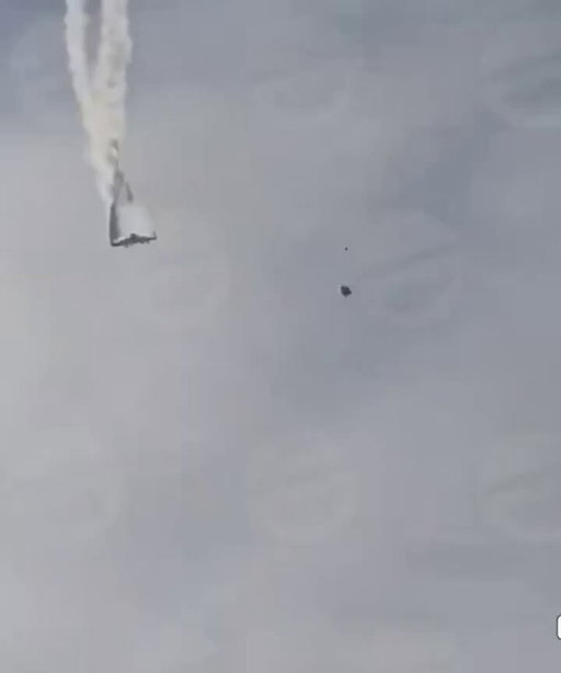 Footage of Turkish C-130 military transport plane crashing in Georgia after taking off from Azerbaijan 