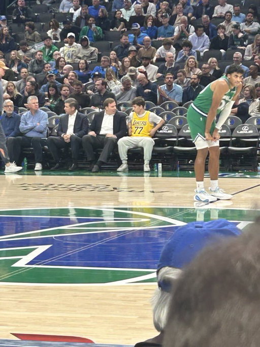 @ShamsCharania It really took talking to a kid in a Lakers Luka jersey to convince him to get rid of Nico 😂 