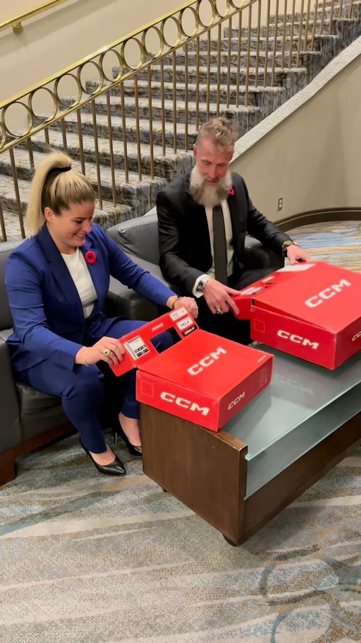 In celebration of legends, we honored their careers with some new custom wheels. ⛸️

Congratulations to Joe Thornton and Brianna Decker on their Hall of Fame induction. 
