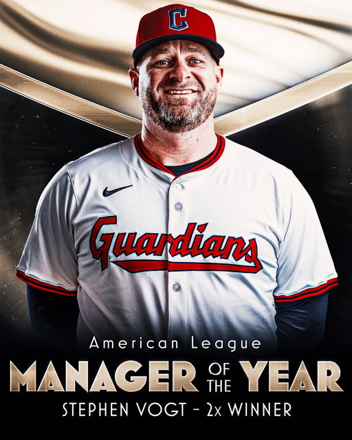 Give it up for the Man(ager) of the Year. 👏

Stephen Vogt goes back-to-back in his first two seasons as a Big League Skipper.

#GuardsBall 