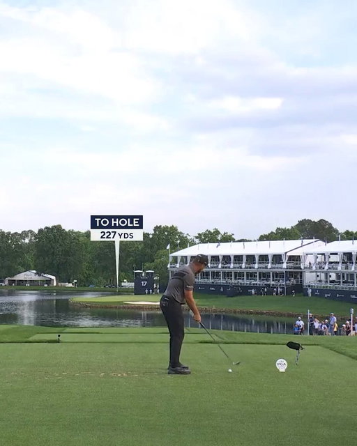 8 iron... 227 yards... And Bryson DeChambeau put it to here... 🤯

#PGAChamp #TopShotTuesday 