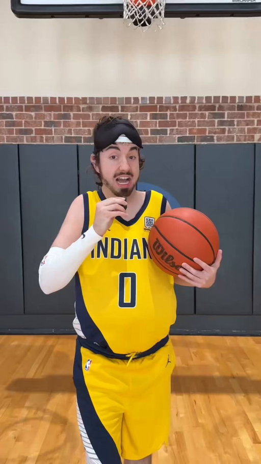 CHAT GPT SAYS THERES A 1 IN A BILLION CHANCE I CAN DO THIS 🏆

THIS MONDAY I will be LOCKED inside the gym until I hit 135 free throws in a row, with the last one blindfolded 🏀 

The @Kalshi Market for this stream will feed families 💰 