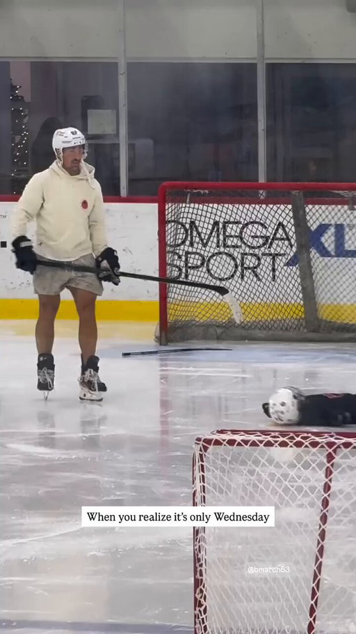 Brad Marchand having a blast on the ice with his daughter ❤️

(via u/catsgr8rthanspoonies) 