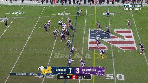 Just like they drew it up 😅

Bryce Underwood's pass gets deflected and Michigan gets a wild first down 

@wendys 