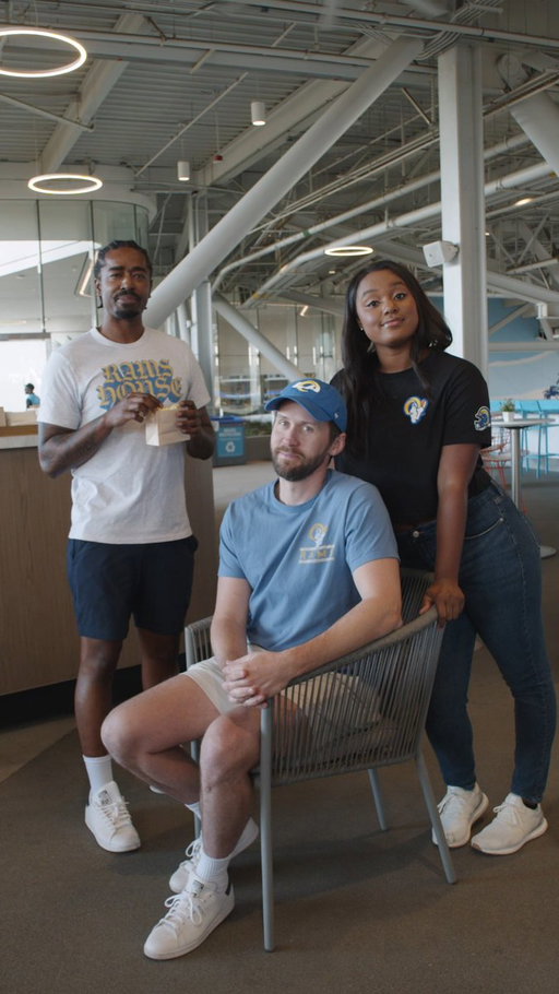 When you bank with the Official Bank of the Los Angeles Rams, game days at SoFi Stadium are on a whole other level. Trust us on this one! Just show your SoFi app at the SoFi Member Lounge to get in. 