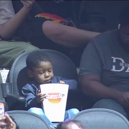 Too adorable 🥹

This young fan in Phoenix stole the show with the cutest wave on the Jumbotron! 