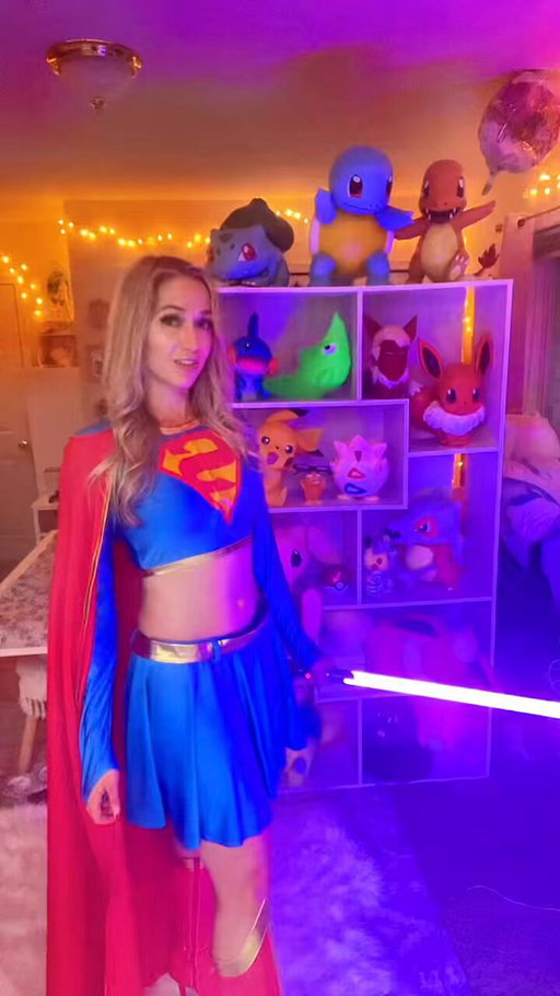 Look who joined The Dark Side 👀

Should I do more lightsaber cosplay transitions? Also, which one do you prefer, Dark Side or Light Side Supergirl?

#cosplay #supergirl

Dark Supergirl cosplay gifted by one of you! 