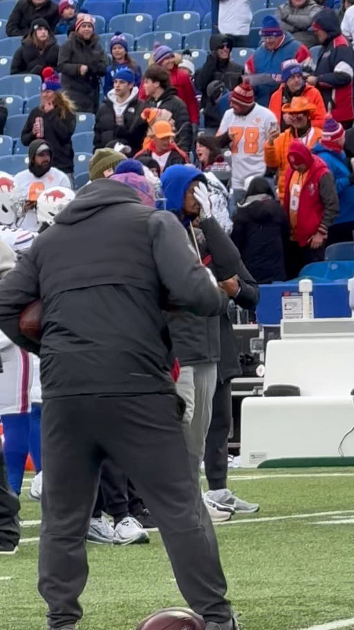 Keon Coleman getting loose ahead of TNF 👀

