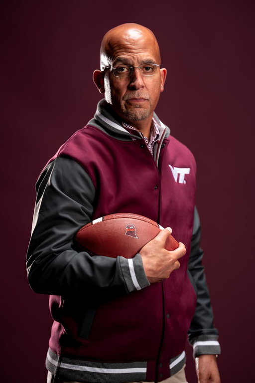 Head Coach Franklin in maroon just feels right 🙂‍↕️ 