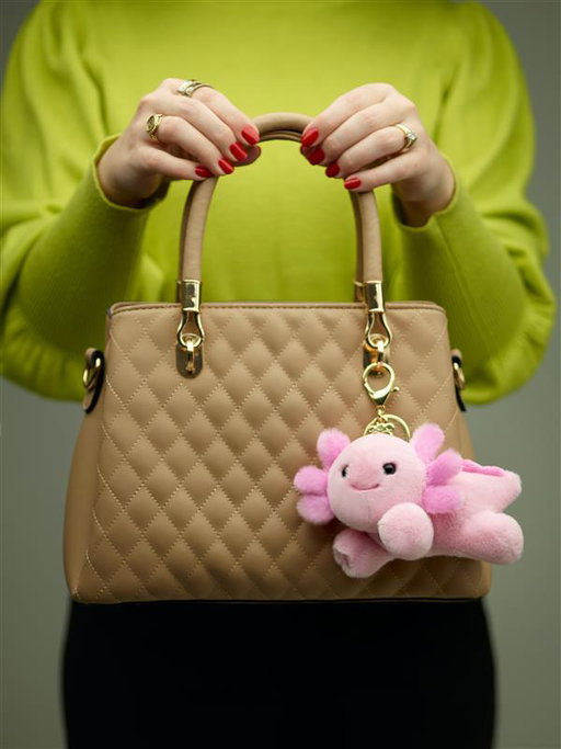Your bag’s new bestie: now you can find our NEW bag charms in stores and online! These cute and charming plush pals will give any bag a little Build-A-Bear flair. Have fun accessorizing and taking hugs on the go!

https://t.co/Odre3Bg9kQ

*Coming Soon to UK! 