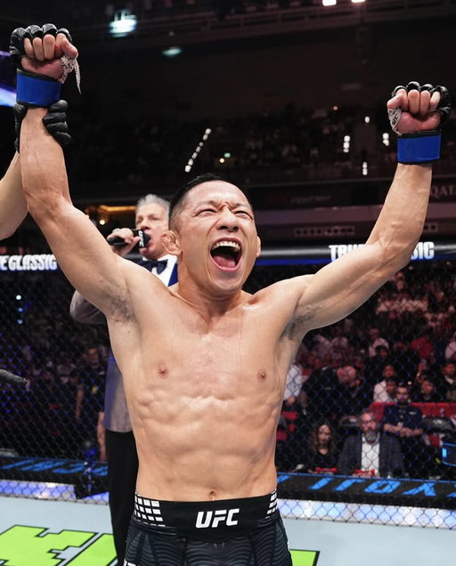 I finally came back to the UFC!!!!!

It's a great honor to have a chance. Thank you very much.

日本の皆さん、遅い時間まで沢山の応援ありがとうございました！！！

#UFC #UFCQatar 