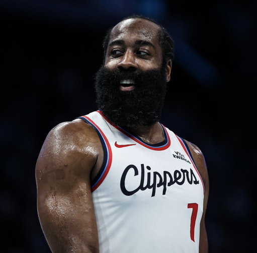 James Harden just dropped a casual 55 today 😳

What do you think DoorDash is adding to “The Bag” for him? 👀

For example: When Lauri Markkanen dropped 50+ they threw a saxophone in the bag 🎷 