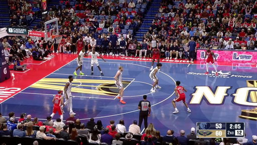 WORKIN ON BOTH ENDS OF THE COURT 