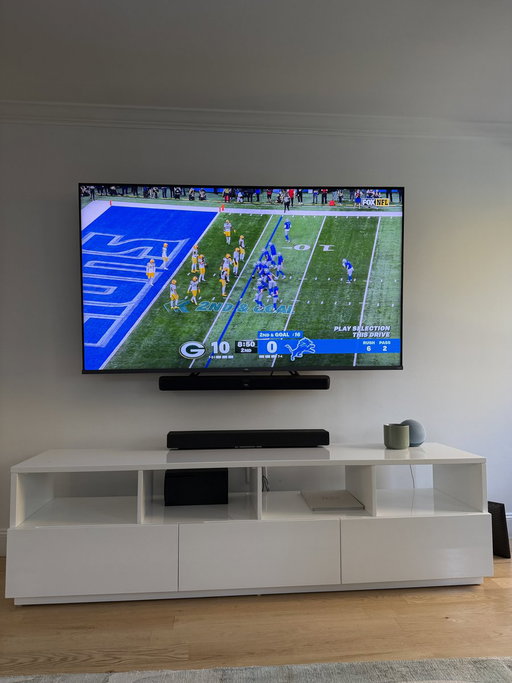 Please reply to this thread with a pic of how high the TV is at wherever you are for Thanksgiving today 🙏🏼 🦃 