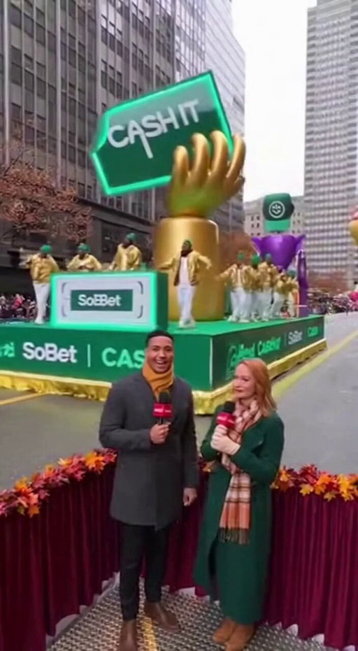 Thankful for our SoBet family!!!

Shout out to all our purple jacket winners @McNasty_Sports @NDL10199 @gbaby2612 @WagerDrop @LegendBetsNL and everyone else who competes in the arena every week!!

You’re the ones who made this float in the Macy’s Thanksgiving Day parade possible! 