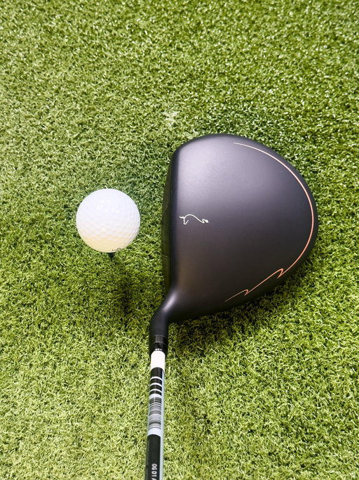 Have you ever seen a driver like this 🤯

I promise you, this driver will fix your slice.

Video live now on the H.I.T Channel! ⛳🔥🎬 