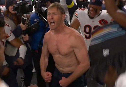 @AdamSchefter Bears flexed to primetime in the big 2025. Ben Johnson deserves a statue 