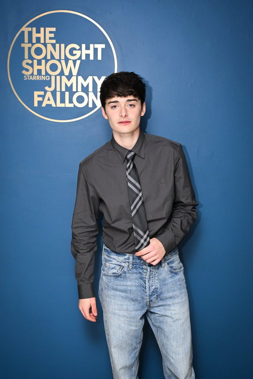 Noah Schnapp is here to talk the final season of @Stranger_Things tonight! #StrangerThings #StrangerThingsOnFallon #FallonTonight 