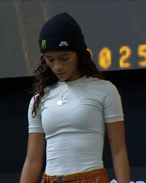 Got the highest line score of the day 🤩🇧🇷 @rayssaleal 

[ #SLSSuperCrown Finals live NOW on SLS YouTube ] 