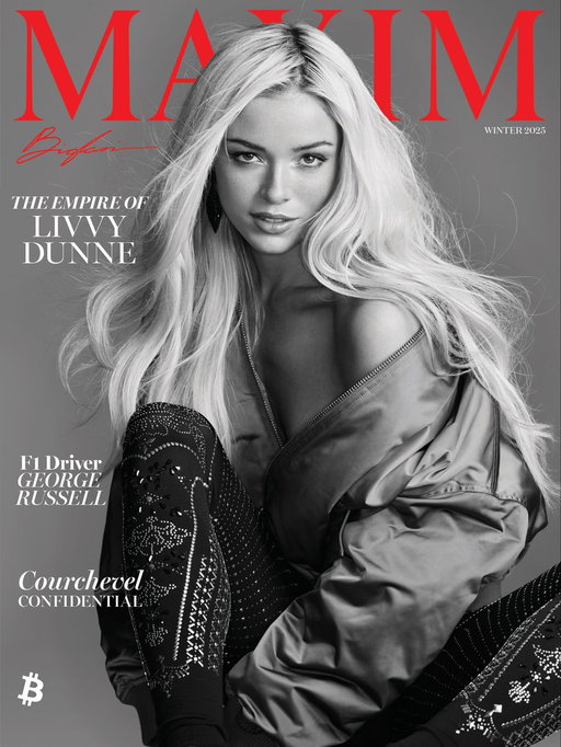Winter cover girl @MaximMag 🤍❄️ 