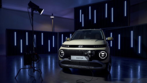 "A grown up small car." Hyundai #INSTER is the @BBC_TopGear Supermini of the Year. Praised for smart design, strong electric performance and clever packaging, it adds to wins like World Electric Vehicle 2025 and the Golden Steering Wheel. More: https://t.co/uDEHJwKgQn 