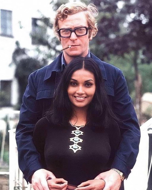 In 1971, Michael Caine fell in love with Shakira Baksh after seeing her for just 8 seconds in a TV ad.

Convinced she lived in Brazil, he was ready to fly there, only to learn she was in London. She rejected him 10 times before finally agreeing to dinner... where he "fell in love in eight minutes."

He quit alcohol and cigarettes for her. Married since 1973, they remain one of Hollywood's strongest couples in 2025.
