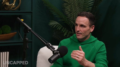 I sat down with Sequoia's new stewards, @gradypb and @Alfred_Lin.

Maybe a bit selfishly, I spent almost the entire time asking them about the tactics of how to do venture capital well. I got a ton out of it and hope you do too.

Search Uncapped on youtube, spotify, or apple to listen there.

(0:00) Intro
(1:01) Mindset as stewards
(4:30) The business of outliers
(6:27) Managing inputs in venture
(12:11) Sourcing coverage goals
(17:57) Seeing the right companies
(22:36) Proprietary map of talent
(24:39) What a single engineer can do
(29:06) Picking winners with conviction
(36:26) Coaching asymmetry into picking
(43:16) Disagreeing with younger investors
(46:45) Frameworks on picking
(53:20) What it takes to win
(58:32) How to start working with a founder
(1:02:59) Proudest board roles
(1:06:12) Looking ahead