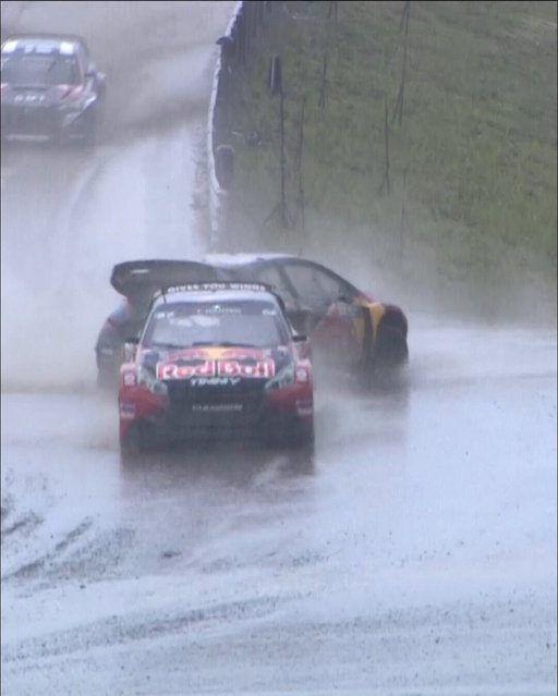 “Kevin Hansen YOU LEGEND!” 🔥

Kevin picked up the FIA Action of the Year Award in rallycross for this brilliant moment from Höljes.

#WorldRX #Racing #Motorsport 