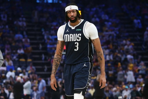 Per @JakeLFischer | @TheSteinLine:

- The two teams that have shown the most interest in Anthony Davis so far are Toronto and Atlanta.
- At this point, there doesn’t appear to be much confidence that Atlanta can assemble an offer substantial enough to seriously interest Dallas.
- For Atlanta to realistically enter the mix for a max-level salary, their clearest path would require putting Trae Young or Kristaps Porziņģis in the deal.

(Via: https://t.co/j6rHjpkZIt)

#TrueToAtlanta