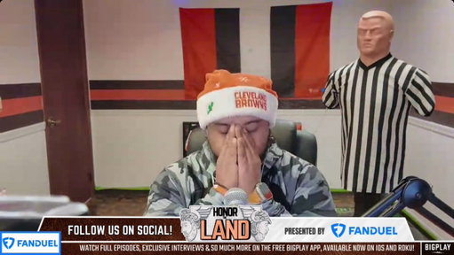 "You brought him in to call plays, and he's not doing it for the second year in a row... that mean's one after a m**********n 'nother"

- @chefzae23 on Kevin Stefanski's Playcalling #DawgPound 