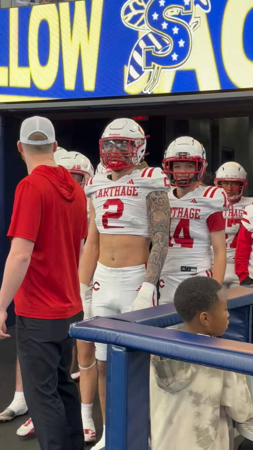 2026 Colorado signee Carson Crawford leading Carthage (Texas) out of the tunnel

https://t.co/voHylm5oBP 