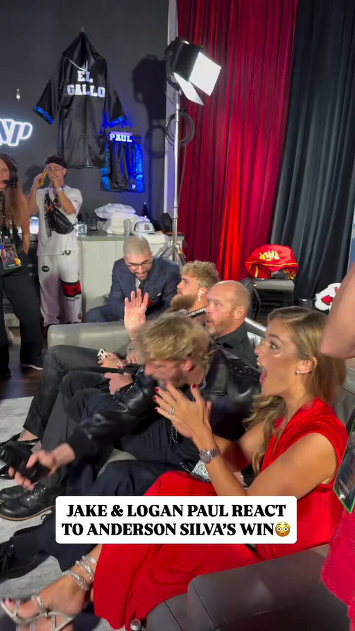 Jake Paul  &amp; Logan Paul react to Anderson Silva beating Tyron Woodley😳

Live NOW on Netflix‼️

#JakeJoshua 