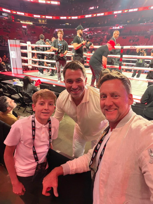 Me and Josh are ready 🥊 

Let’s go @anthonyjoshua 🙏🏼

Thanks to @EddieHearn and @MatchroomBoxing for sorting us out, let’s go boys 💪🏼 