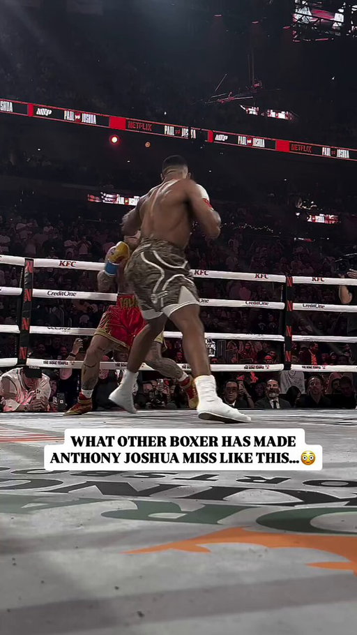 What other boxed have you seen make Anthony Joshua miss like this besides @jakepaul 😳🗣️

#JakeJoshua 