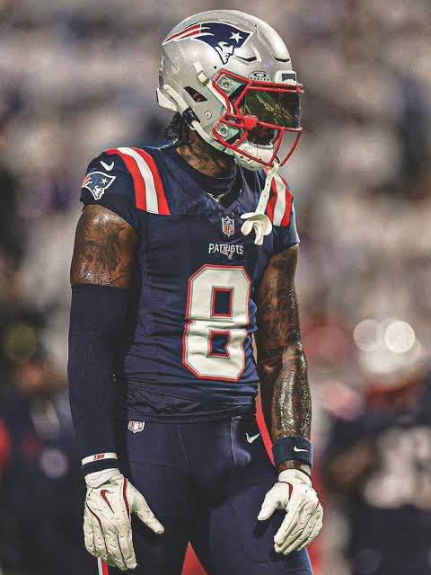 Stefon Diggs needs only 131 more yards to become the first Patriots WR with over 1k receiving yards in a season since Julian Edelman in ‘19.

(h/t @daniel_rotman15) 