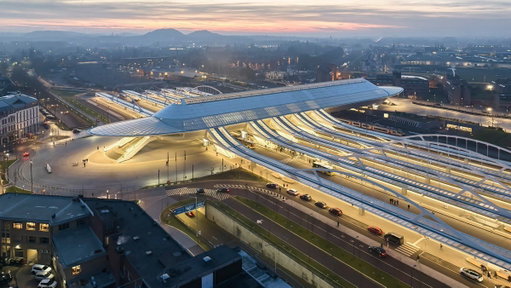 Belgium’s long-awaited Gare de Mons is (finally) open. Designed by Santiago Calatrava, the $374M structure is intended to act as a ‘monumental bridge’ stretching for 160-metres over the station platforms and connecting Mons’ historic centre with new urban developments to the south. 

The project was first unveiled 19 years ago in 2006, but has been plagued by budget overruns and delays. Construction works eventually started in 2013 but the station’s original 2015 completion date then went on to slip by a decade to 2025.

The design’s white ribs has echoes of The Oculus at New York’s World Trade Center, which was also designed by Calatrava.  

📷 Santiago Calatrava LLC / Oliver Schuh