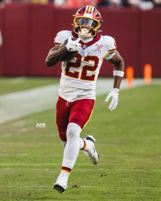 Jacory Croskey-Merritt has 8 rushing TD this season, which currently leads rookies and is the most by a 7th-round rookie in the last 30 seasons 