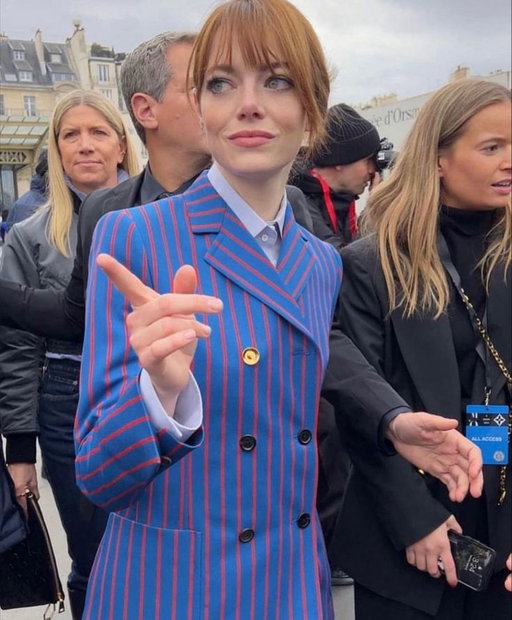 RT @brittlefilms: why does she look like she’s gonna ask a historian if king arthur came a lot 