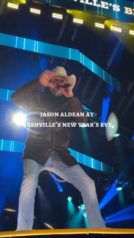Music City knows this voice! 🎶✨ @Jason_Aldean brought the hits and had the crowd singing along at #NashvilleNYE! 
