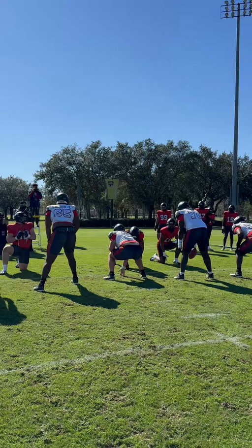 Offense, defense, it doesn’t matter. Lamar Brown is just a baller @lamar1brown 

The No. 1 player in the country put on a show in 1-on-1’s at UA All-America practice #UANext 