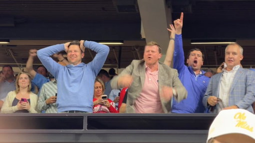 Hey @stoolpresidente how much do you pay this guy @StoolMintzy for this? 