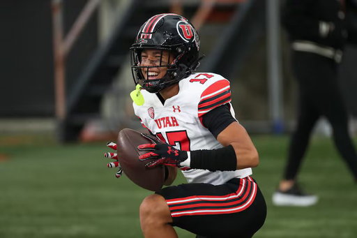 Utah defensive back Smith Snowden intends to enter the transfer portal, according to a source. The former blue-chip recruit was a second-team All Big 12 selection this season and had significant two-way snaps. A big addition to the board. https://t.co/plRvoX9xUm 