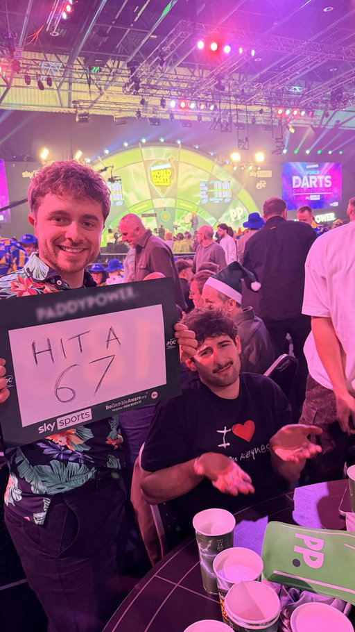 just seen this at the darts 🤢 

inviting “influencers” now, woke nonsense 