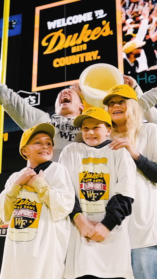 It's a family thing 🐐

@CoachDickert | #GoDeacs 🎩 