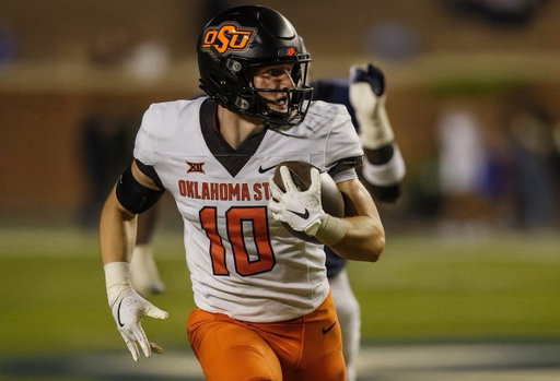 BREAKING 🚨🚨🚨: Wyatt Young has committed to Oklahoma State. 

Huge pickup for the Cowboys, who get the trio of Drew Mestemaker, Caleb Hawkins and Wyatt Young to come over from UNT. 